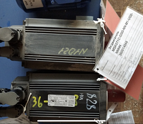 Электродвигатель Bosch Rexroth MSK071C-0200-NN-M1-UG0-NNNN арт. R911320472 - фотография 1